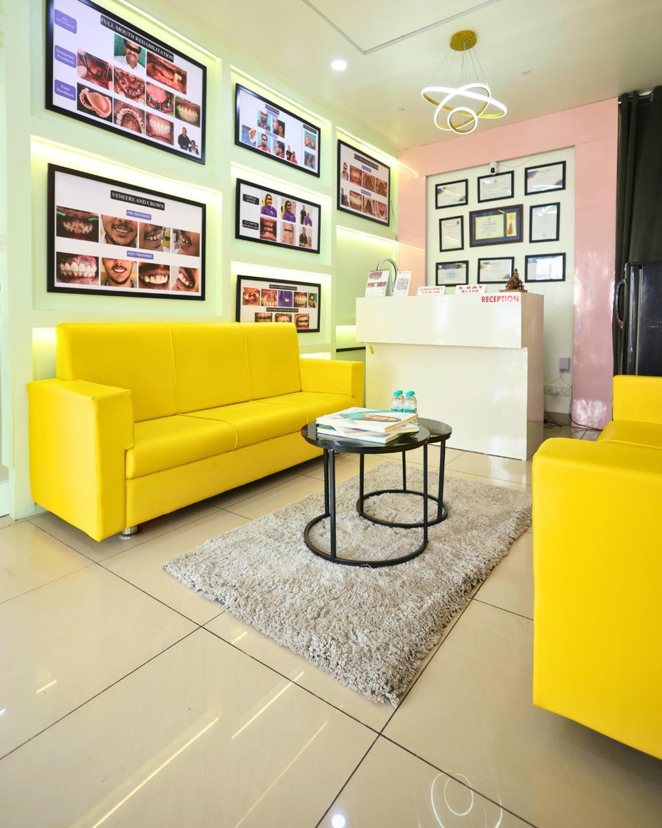 Vyakhya Dental Clinic waiting area Bhopal